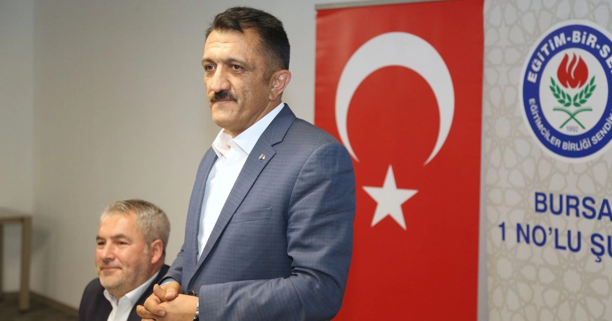 Bursa'da eğitimciler, yeni vizyonlarını paylaşarak eğitimde kalite ve yenilik hedeflerini