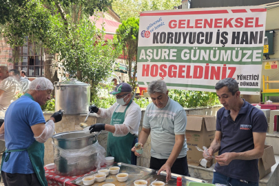Bursa'da Geleneksel Aşure Günü Etkinliği