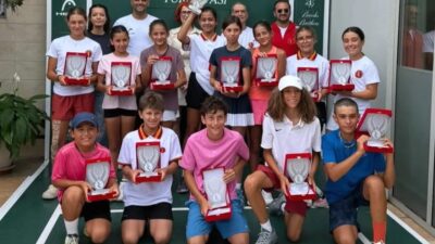 Bursa'da genç tennisçinin başarısı, spor dünyasında büyük yankı uyandırdı. Gelişmeleri