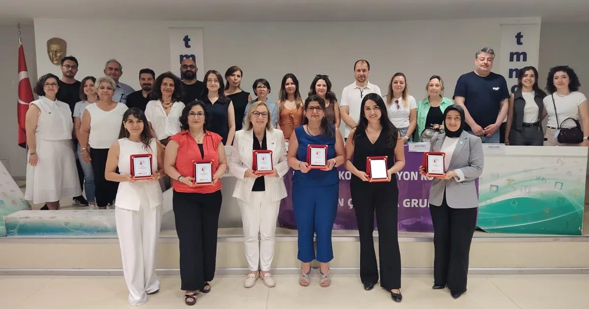 Bursa'da düzenlenen Kadın Mühendislik ve Mimarlık Paneli ile kadın mühendislerin