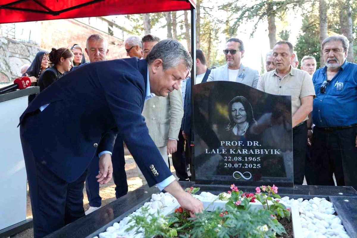 Bursa'da Lale Karabıyık anması hakkında detaylar, etkinlikler ve saygı duruşu