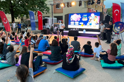 Bursa'da Mobil Bilim Festivali Yoğun İlgi Gördü