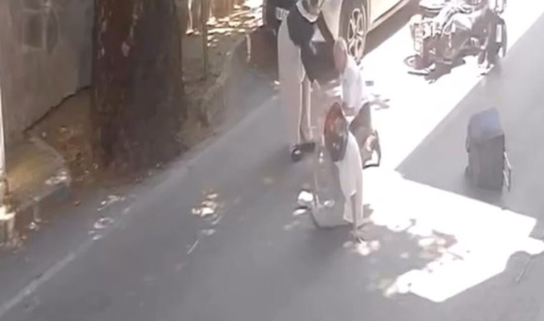 Bursa'da gerçekleşen motosiklet kazasının güvenlik kamerası kaydını izleyin. Olayın detayları