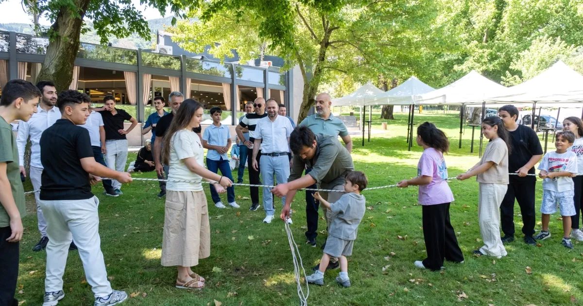 Bursa'da gerçekleştirilen MÜSİAD Aile Günü Etkinliği ile aile bağlarını güçlendirin,