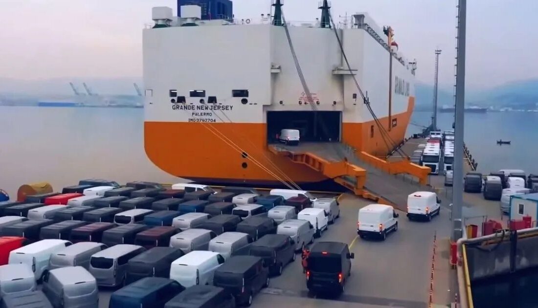 Bursa'da otomotiv endüstrisi, rekor seviyeye ulaşarak ekonomik büyümeye katkıda bulunuyor.