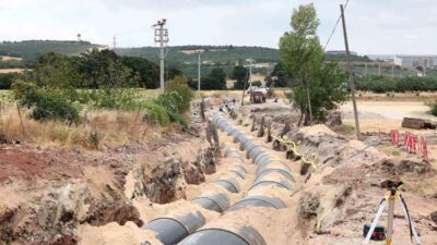 Bursa'da sağlık çalışanlarına yönelik düzenlenen teşekkür kutlamasıyla fedakarlıkları ve özverileri
