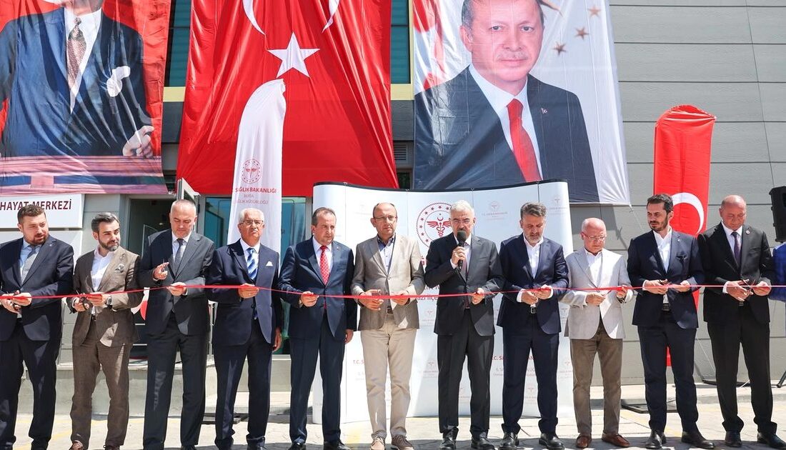 Bursa'da yeni sağlık merkezleri hizmete açıldı. İlçede sağlık hizmetlerinin kalitesini