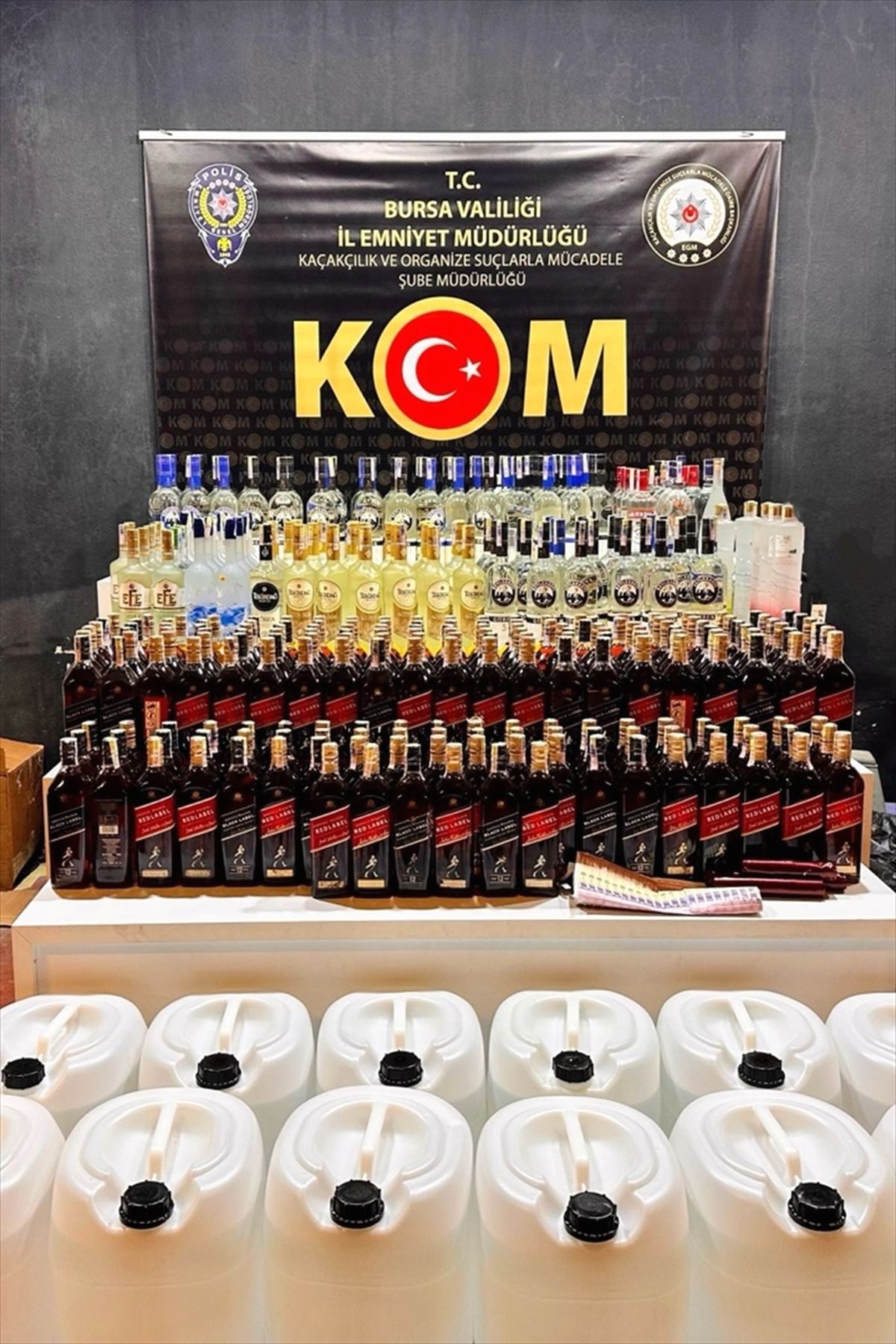 Bursa'da gerçekleştirilen sahte alkollü içki operasyonu hakkında detaylar, yasal önlemler