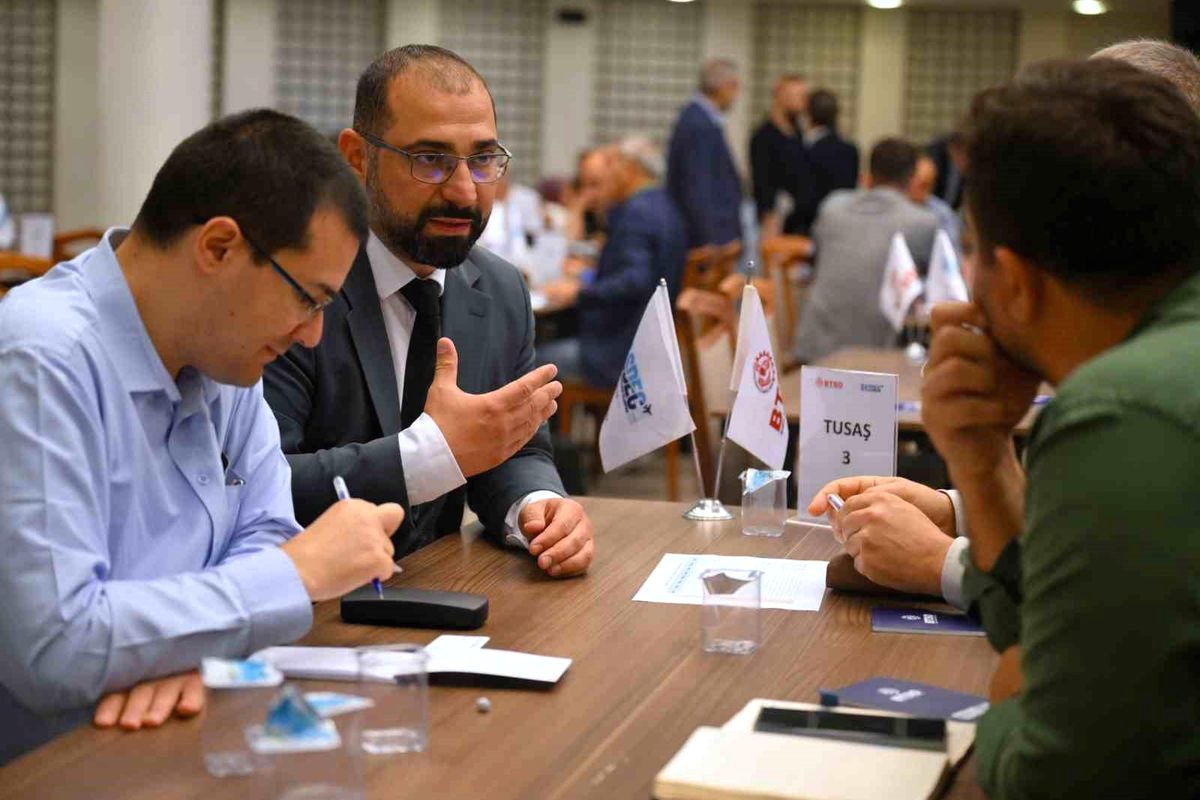 Bursa’da savunma sanayisi için düzenlenen iş birliği toplantısında sektör temsilcileri