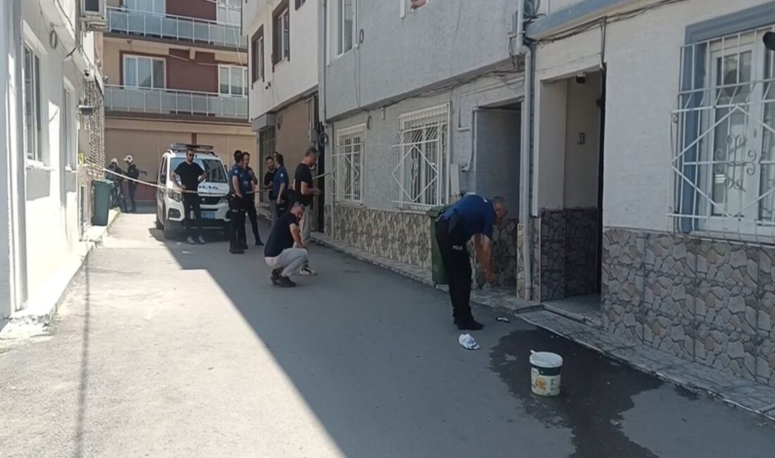 Bursa'da gerçekleşen silahlı kavga sonucu bir kişi yaşamını yitirdi. Olayla