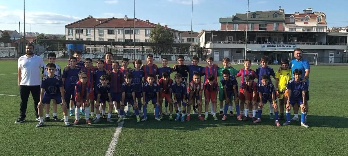 Bursa'da spor kulübü, hazırlık maçlarıyla yeni sezon için güç ve