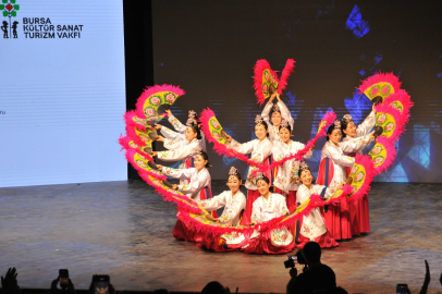 Bursa'da Uluslararası Halk Dansları Yarışması