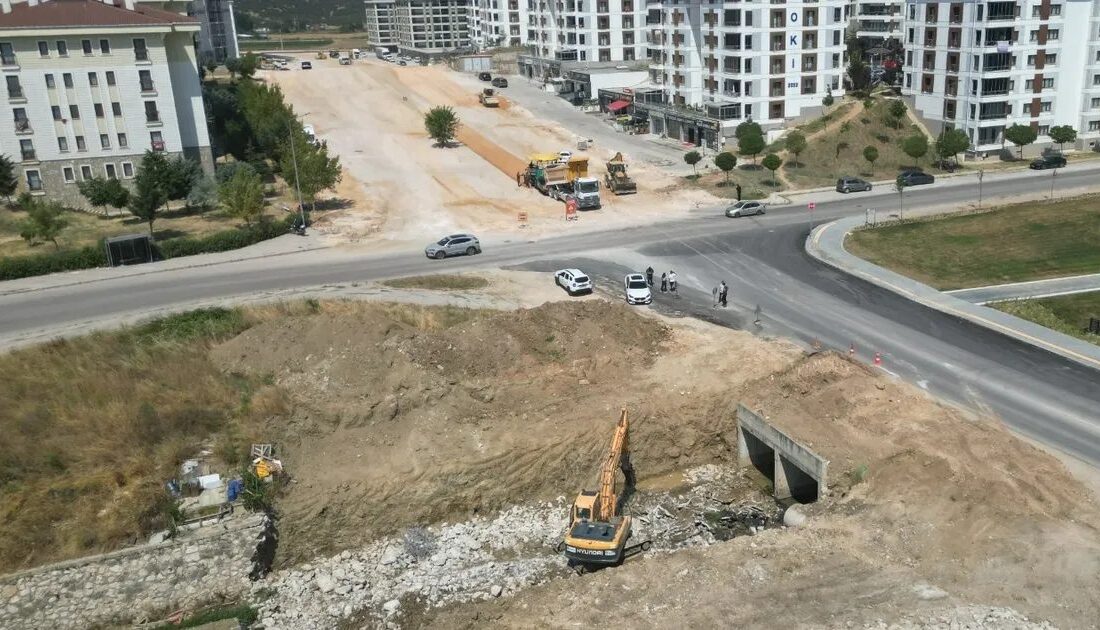 Bursa’da yeni bulvar çalışmalarında hız kazanıldı. Gelişen altyapı ve ulaşım