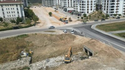 Bursa’da yeni bulvar çalışmalarında hız kazanıldı. Gelişen altyapı ve ulaşım