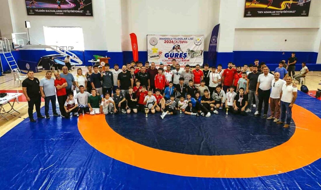 Bursa'da yeni spor kompleksi açıldı; modern tesisler ve çeşitli spor
