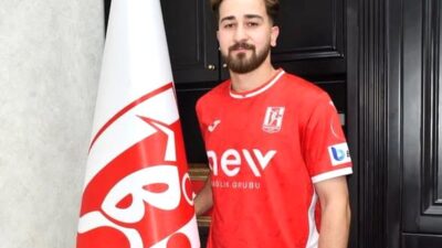 Bursa'da transfer dönemi kapsamında yeni oyuncular resmen açıklandı. Güncel gelişmeler