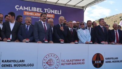Bursa'da yeni ulaşım projesi için temel atıldı. Şehir ulaşımını geliştirmeyi