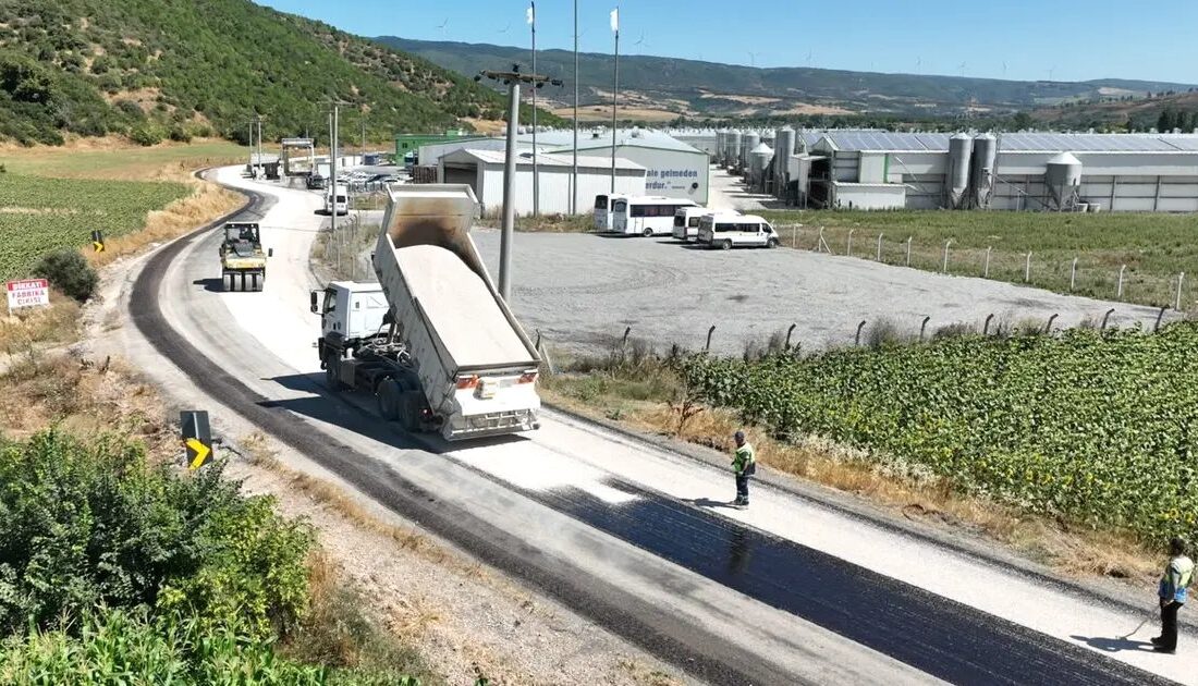 Bursa'da gerçekleştirilen yol çalışmaları hız kesmeden devam ediyor. Güncel gelişmeleri