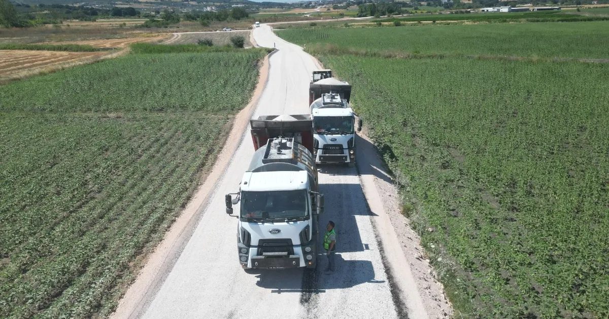 Bursa'da yol yenileme çalışmaları ile ulaşım daha güvenli ve konforlu