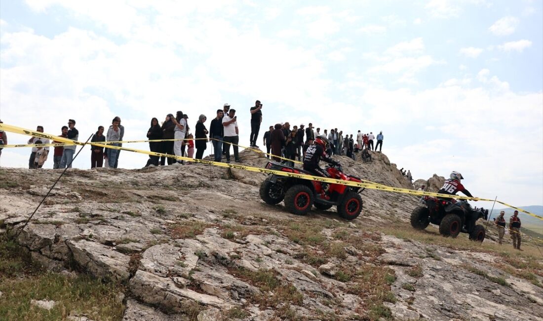 Bursa'da düzenlenen yüksek rakımlı enduro yarışları, zorlu parkurları ve profesyonel