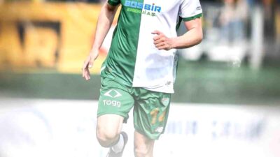 Bursaspor, Hakkı Türker ile olan ilişkisini resmi olarak sonlandırmıştır. Kulüp