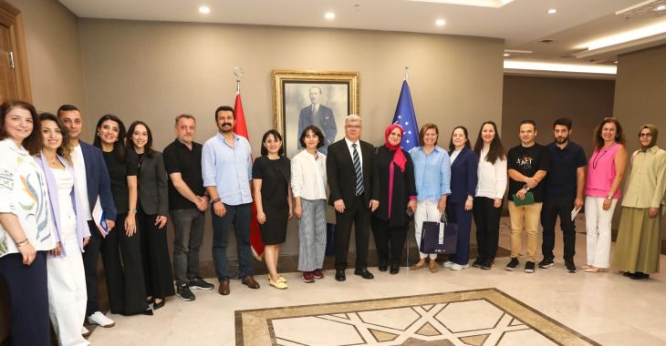 Bursa Büyükşehir Belediyesi, insan yaşamının her dönemine dokunan hizmet anlayışıyla,