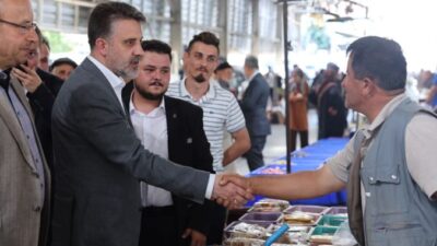 Bursa Büyükşehir Belediyesi Başkan Vekili Şahin Biba, ilçe ziyaretleri kapsamında