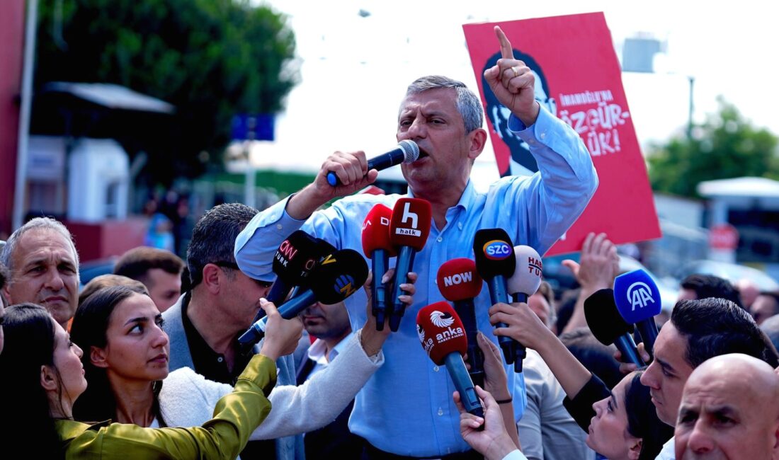 Ekrem İmamoğlu'nun duruşmaları ve siyasi tartışmalar bugünlerde gündemde. Detaylar ve