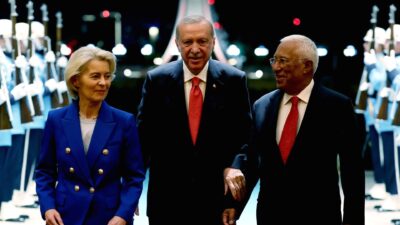 Erdoğan'ın NATO zirvesinde dikkat çeken temasları ve iletişim stratejileriyle bölgesel