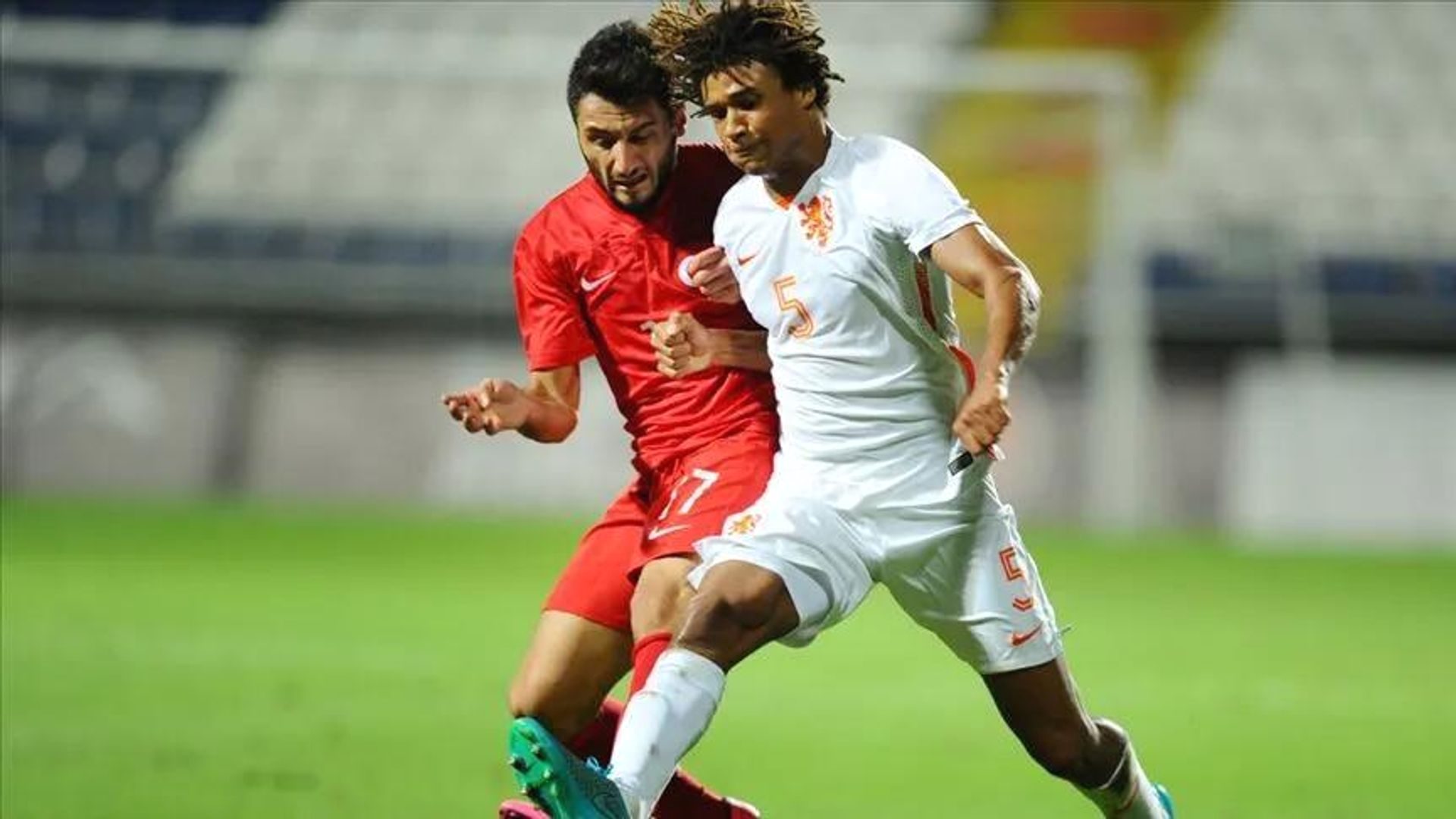 Fenerbahçe, Nathan Ake ile anlaşmaya vardı. Transfer detayları ve yeni