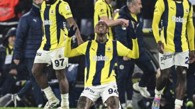 Fenerbahçe, Topuk Yaylası'nda sezon hazırlıklarına hız vererek yeni sezona güçlü