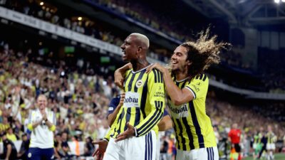 Fenerbahçe, UEFA Şampiyonlar Ligi'nde zorlu rakip Zabrze'yi yenerek büyük bir