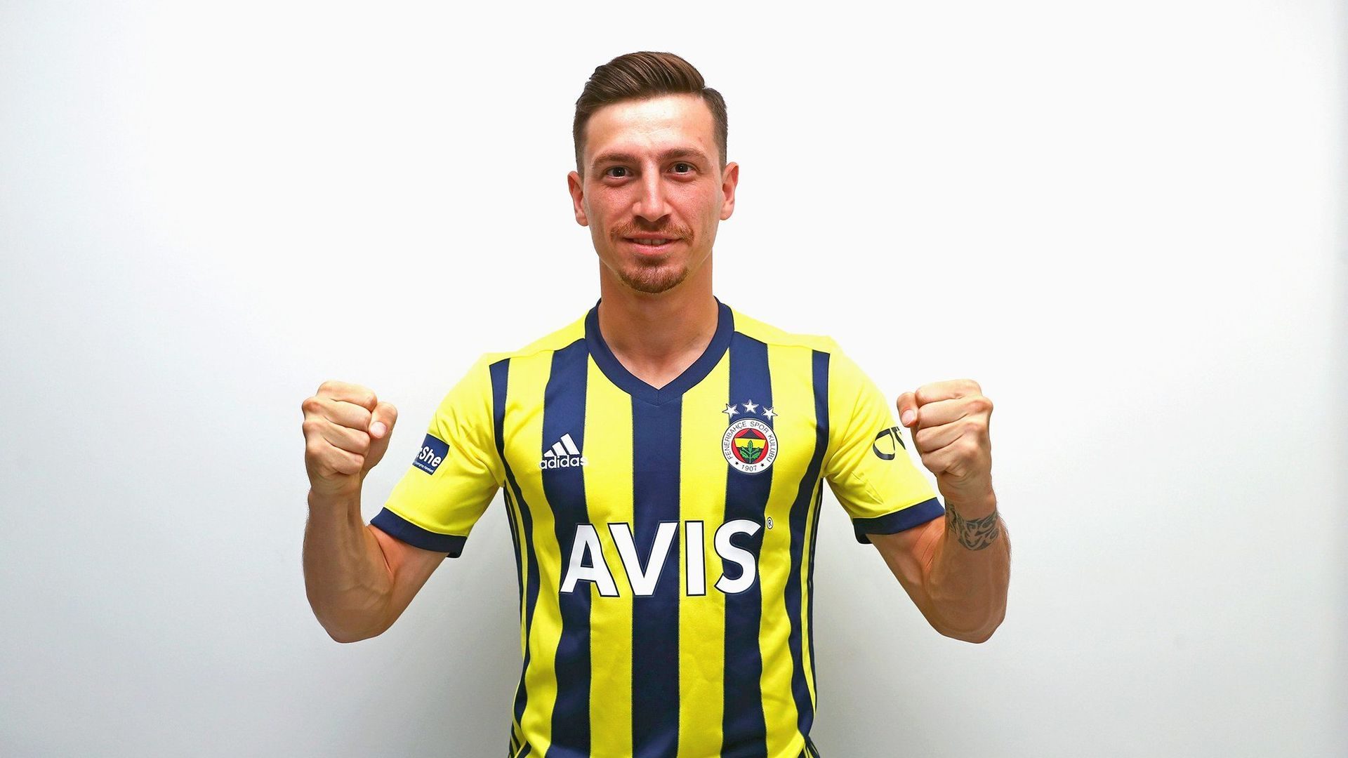 Fenerbahçe'de Mert Hakan Yandaş'a yeni sözleşme sevinci! Kulüp, Yandaş ile