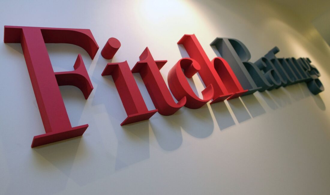 Fitch Türkiye'nin kredi notunu yatırım seviyesinde tutuyor. Detaylar ve analizler
