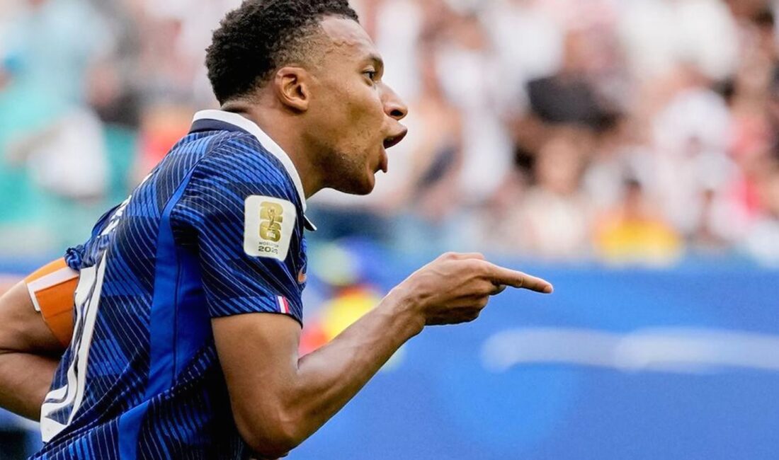 Fransa'nın yıldız futbolcusu Mbappe, 2026 Dünya Kupası'nda altın ayakkabı ödülünü