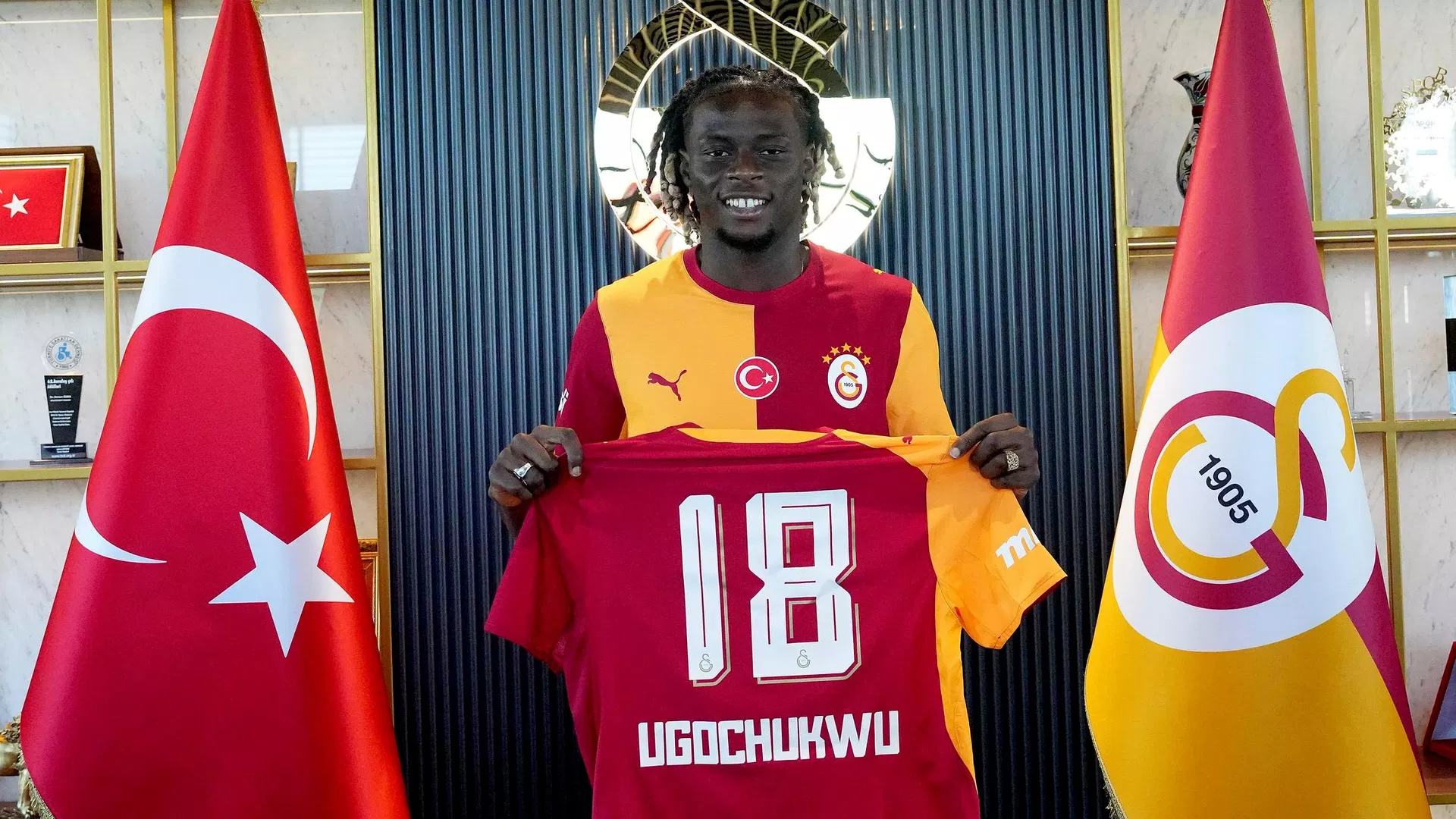 Galatasaray, Ugochukwu'yu kiralık transfer ederek kadrosunu güçlendirdi. Detaylar ve transfer