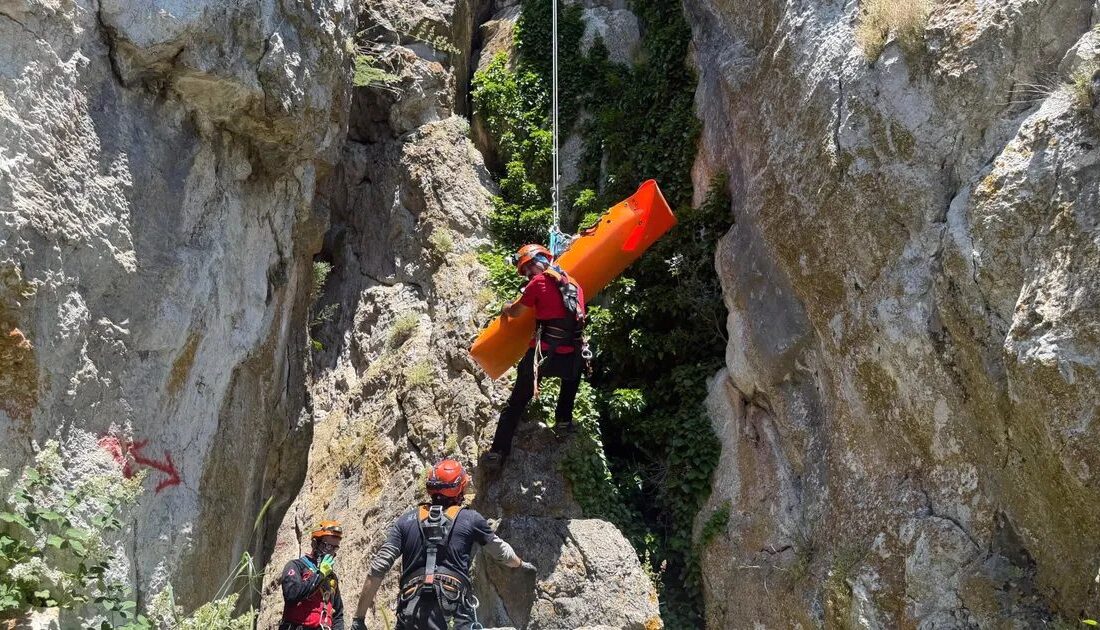 Gürsu'da düzenlenen arama ve kurtarma tatbikatı, acil durumlara hazırlık seviyesini