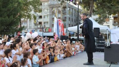 Bursa Büyükşehir Belediyesi, Bursa’nın Fethi’nin 700. Yılı coşkusunu 17 ilçeye