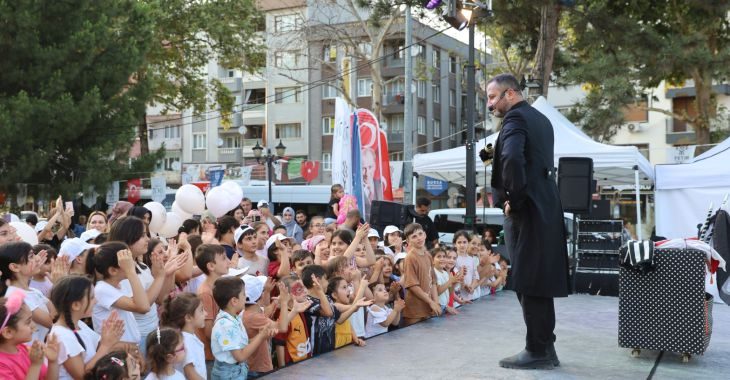 Bursa Büyükşehir Belediyesi, Bursa’nın Fethi’nin 700. Yılı coşkusunu 17 ilçeye