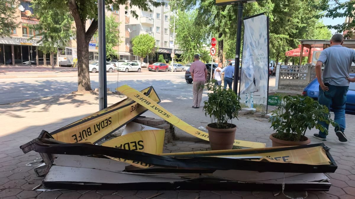 İnegöl'de özel halk minibüsü kazasıyla ilgili detaylar, olayın nedenleri ve