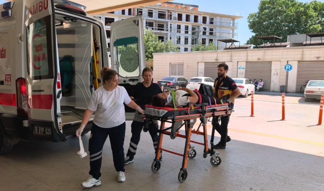 İnegöl’de gerçekleşen trafik kazasında 3 kişi yaralandı. Olayla ilgili detaylar