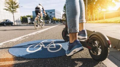 İrlanda'da elektrikli scooter yasağı yeni düzenlemelerle başlıyor. Detaylar ve gelişmeler