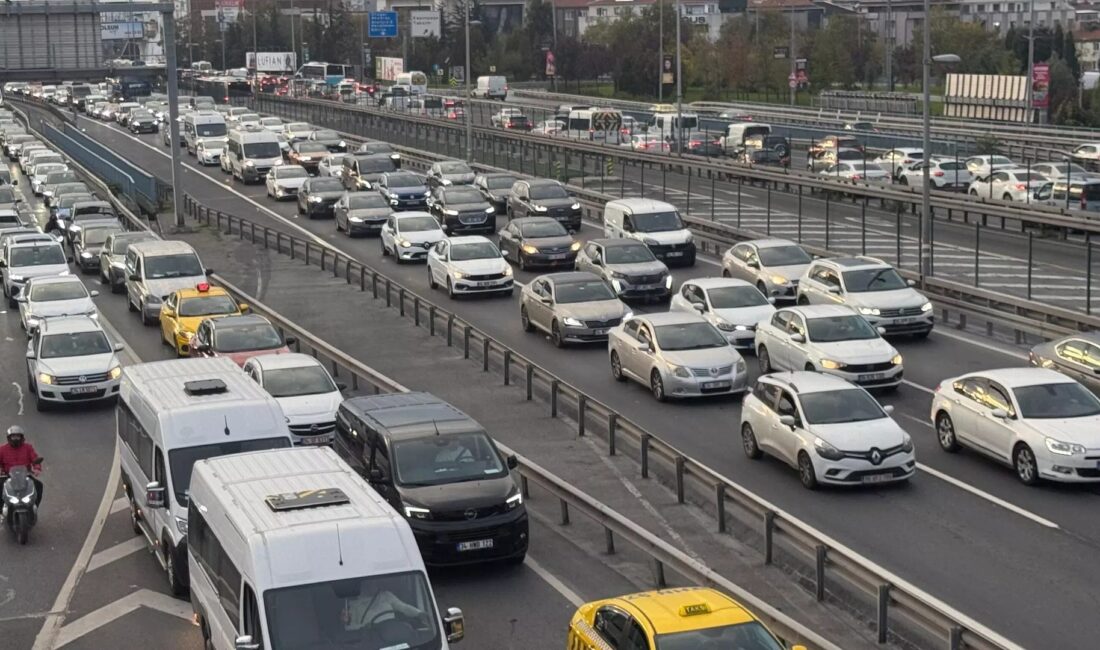 İstanbul'da plaka harfleri tükendi, yeni çözümler üzerinde çalışılıyor. Güncel gelişmeleri