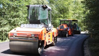 İznik'te yol çalışmalarında son durum ve ilerlemeler hakkında detaylı bilgiler,
