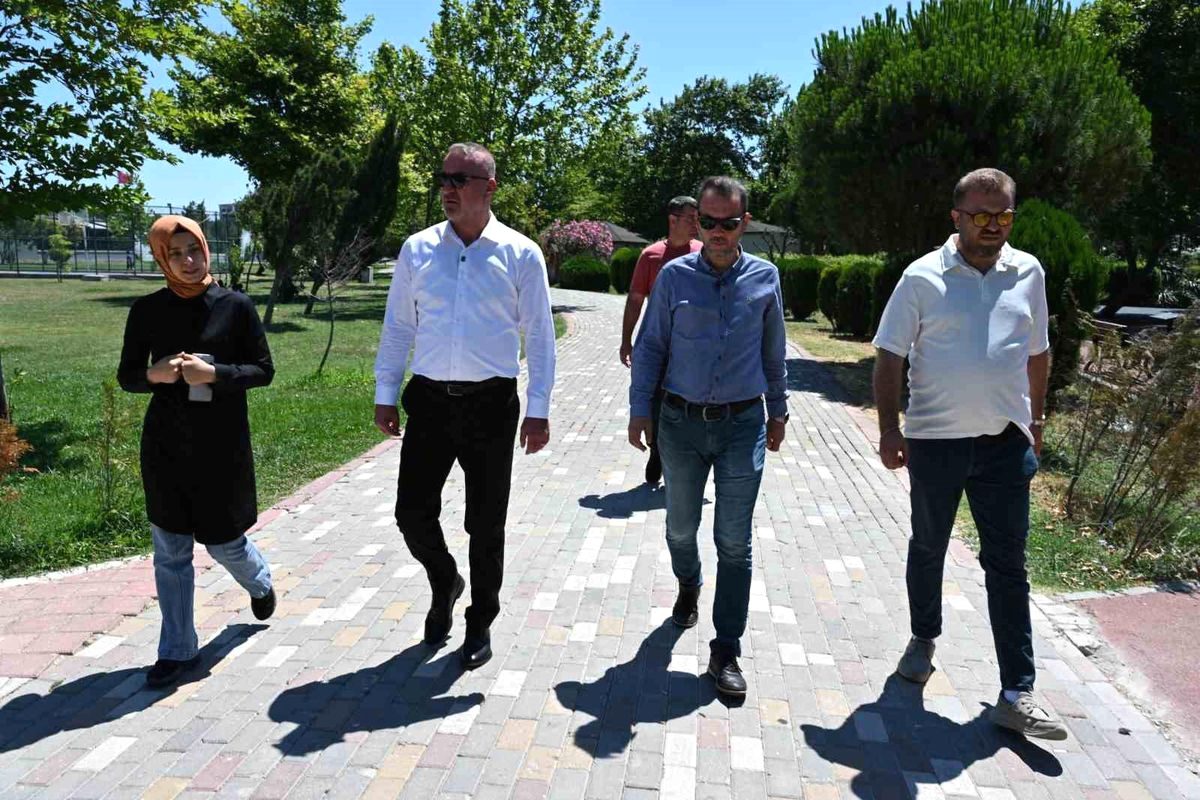 Karacabey'de hizmet ve yatırım seferberliği ile bölgenin gelişimi ve kalkınması