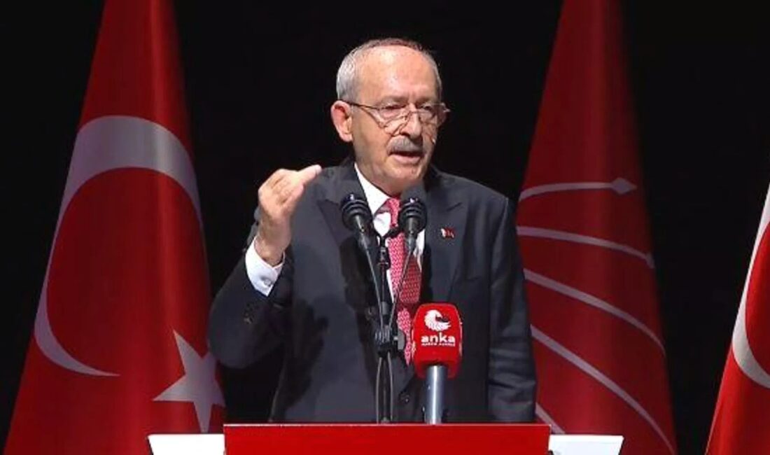 Kılıçdaroğlu, paralel yapı olmadığını vurguluyor, partimizdeki mücadele kararlılıkla sürüyor. Güncel