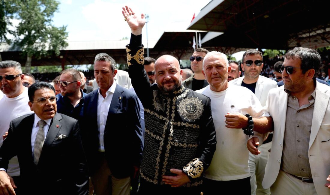 Kırkpınar Güreşlerinde Ağalık Yarışı heyecanı sona erdi, kazanan belli oldu.