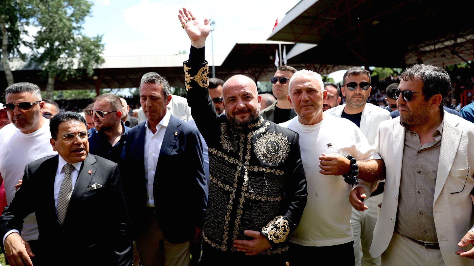 Kırkpınar Güreşlerinde Ağalık Yarışı heyecanı sona erdi, kazanan belli oldu.