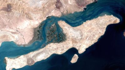 Küresel petrol üretimi artmasına rağmen arz düşük seviyelerde kaldı, piyasalardaki