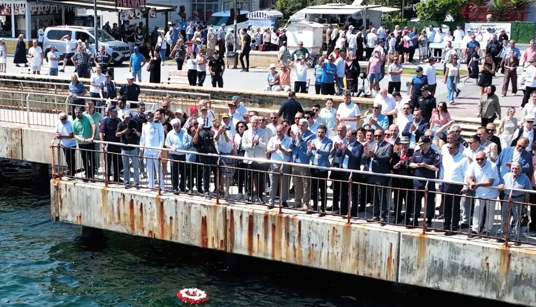 Mudanya'da 1 Temmuz Denizcilik ve Kabotaj Bayramı'nın resmi kutlamalarına katılın.